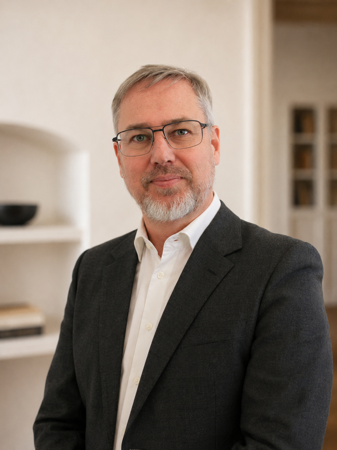 Mag. iur. Thomas Scherhaufer